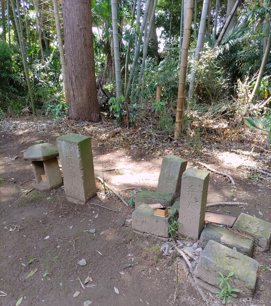 【街中】石碑群