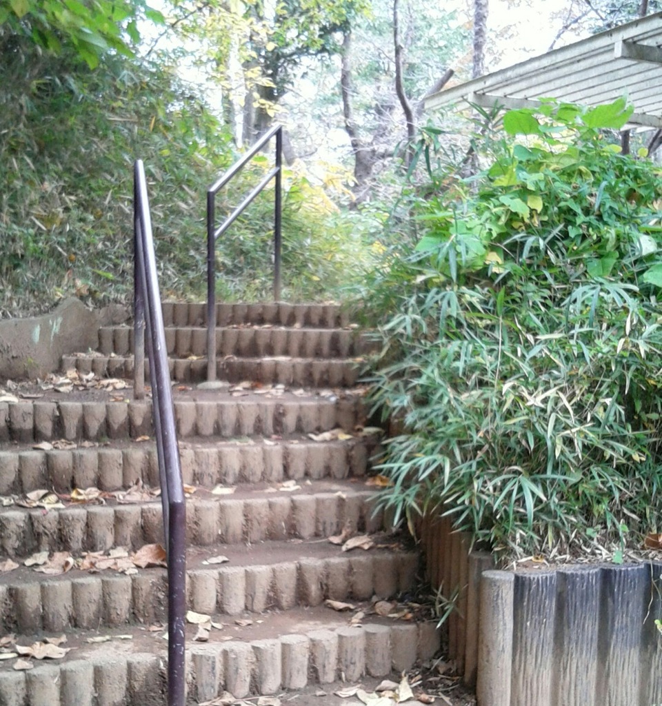 [階段]