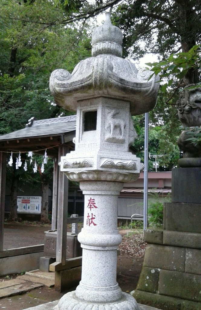 『春日型灯籠』