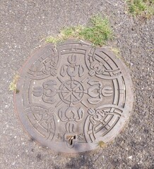 [ﾏﾝﾎｰﾙ]
