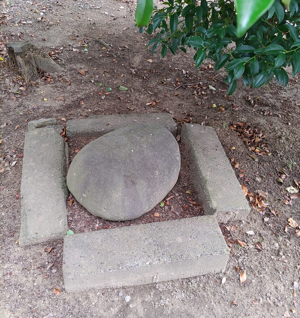 [力石]