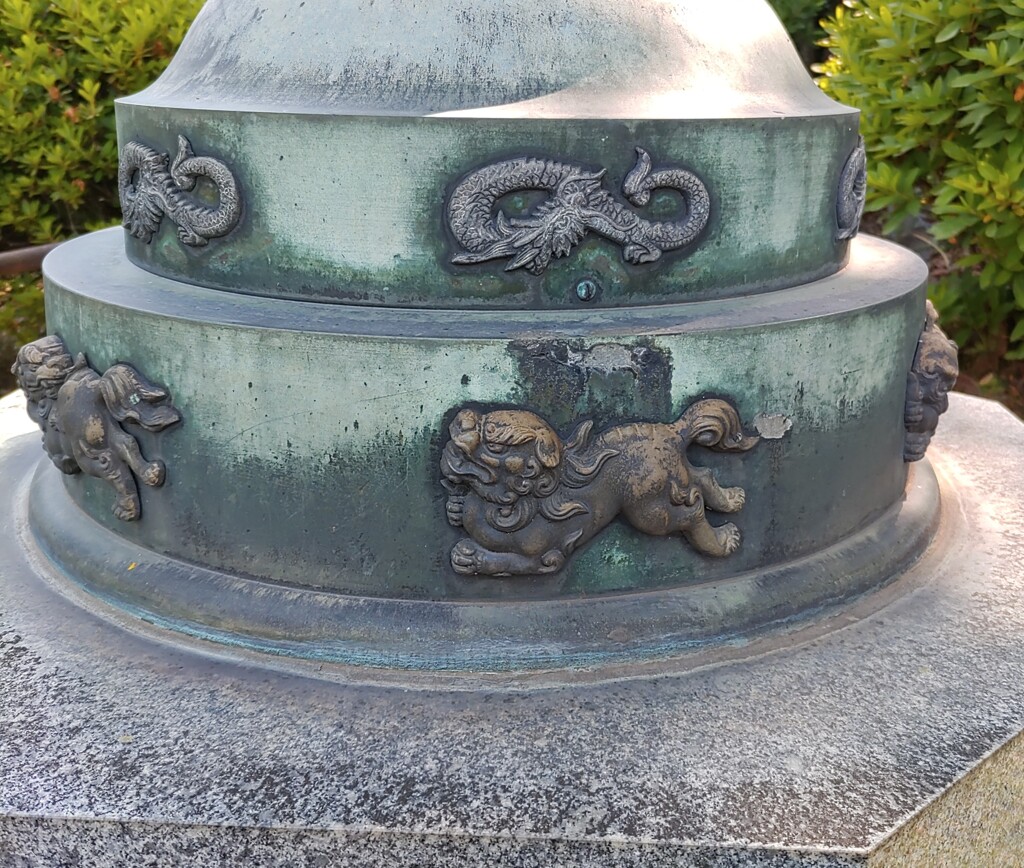 [燈]金灯篭