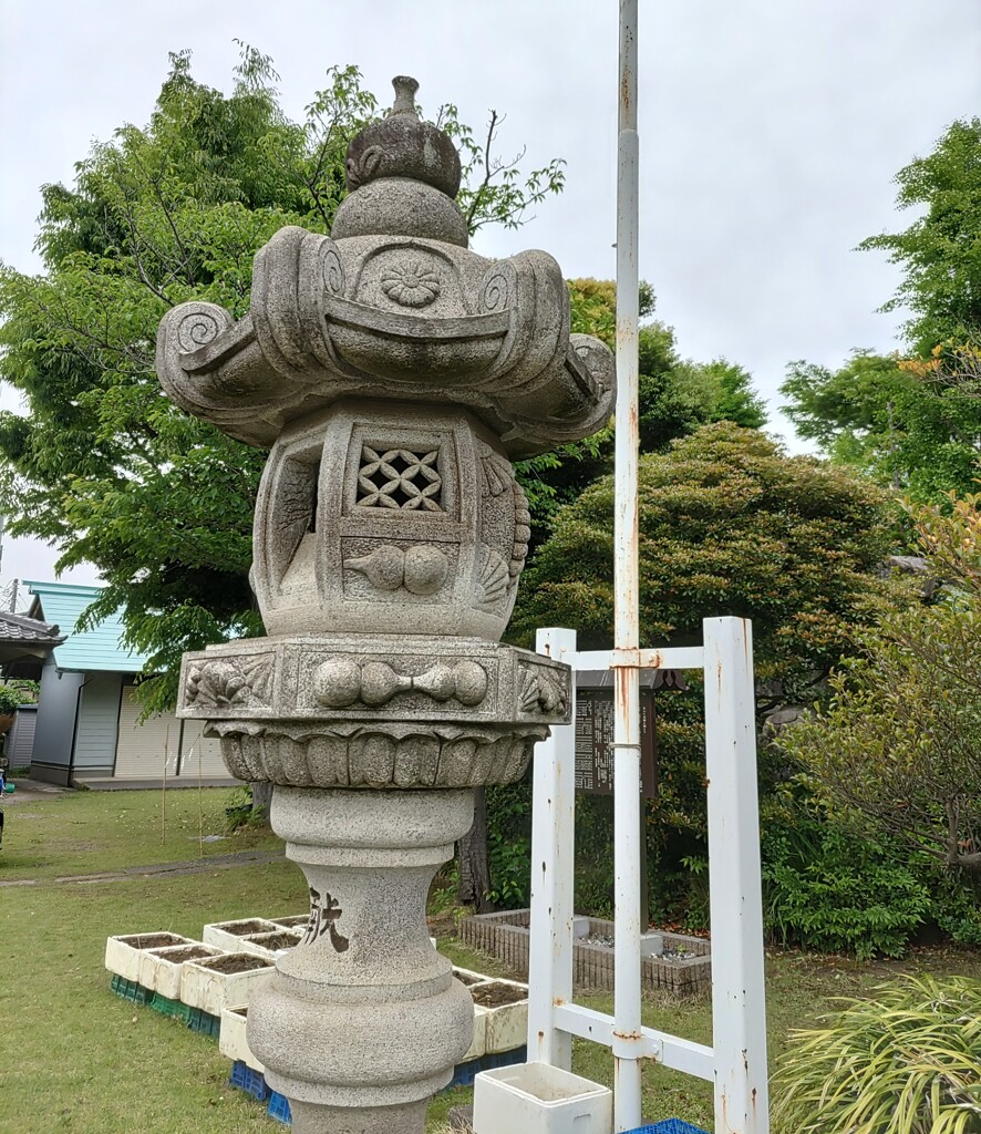 『太閤型灯籠』