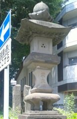 [灯篭]