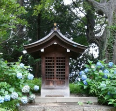 『稲荷社』