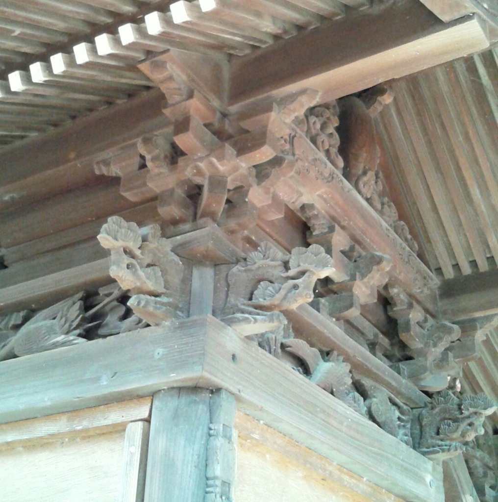 [木鼻]
