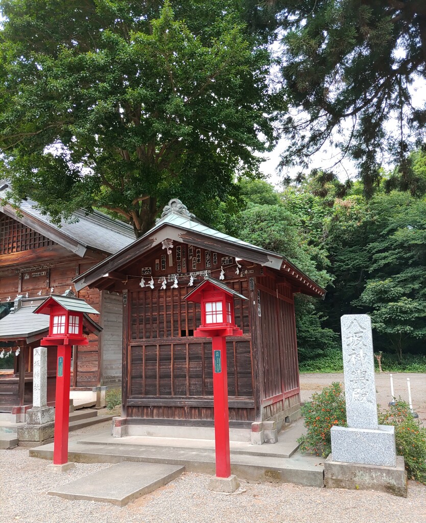 [神輿殿]