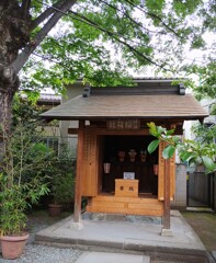 [稲荷神社]