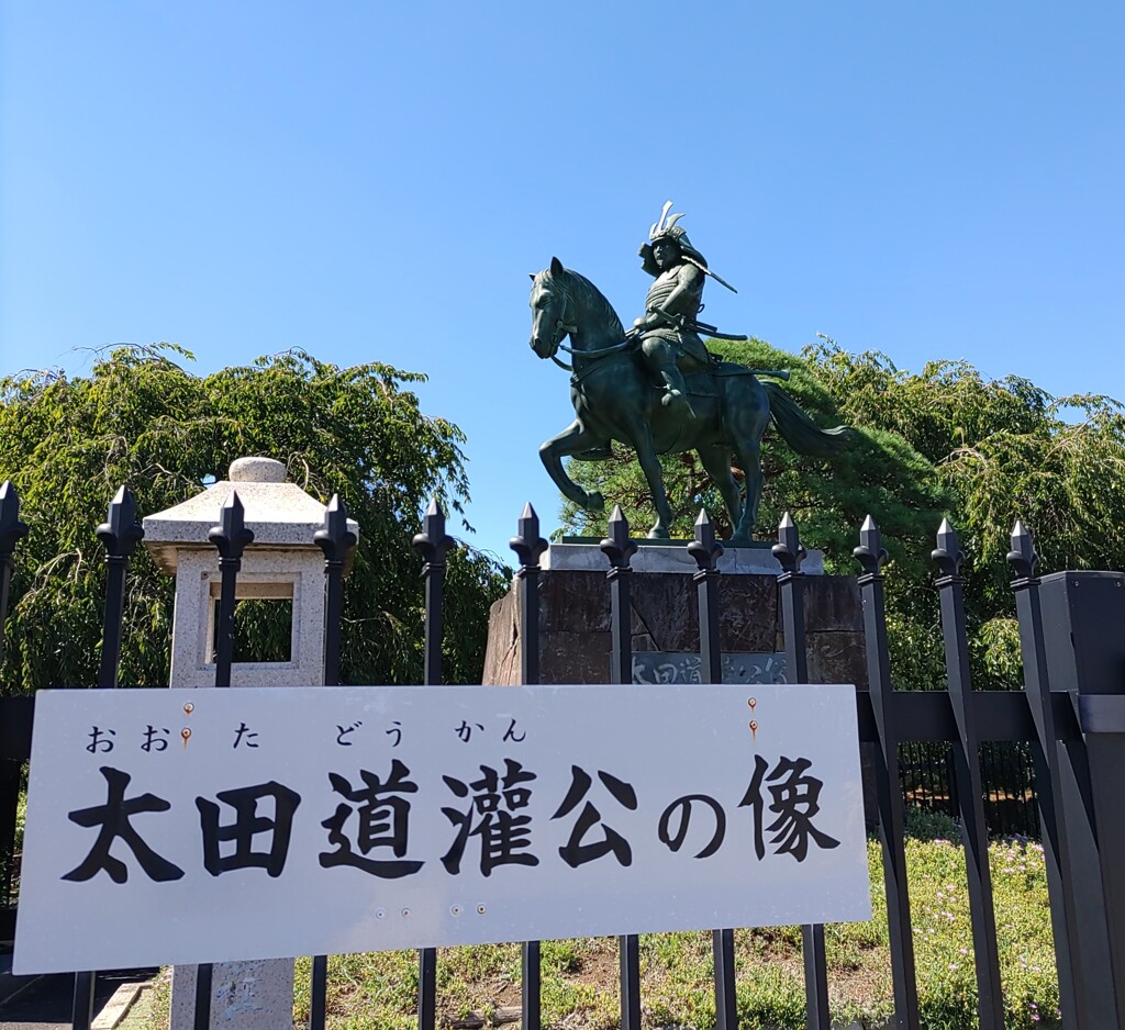 【ｵｳﾞｼﾞｪ】人物像