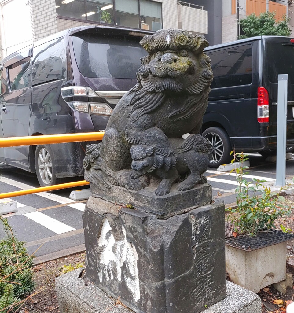 [狛犬]左