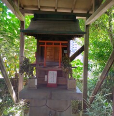 [稲荷神社]