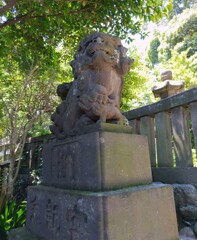 [狛犬]左