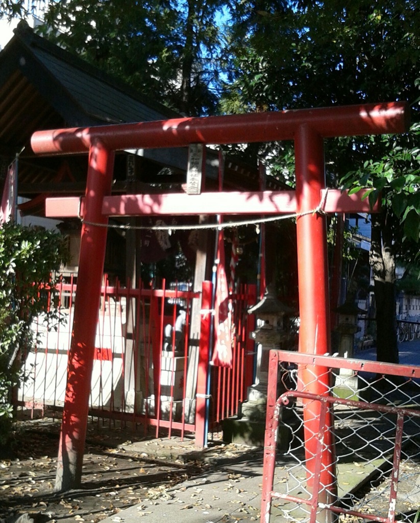 『稲荷神社』
