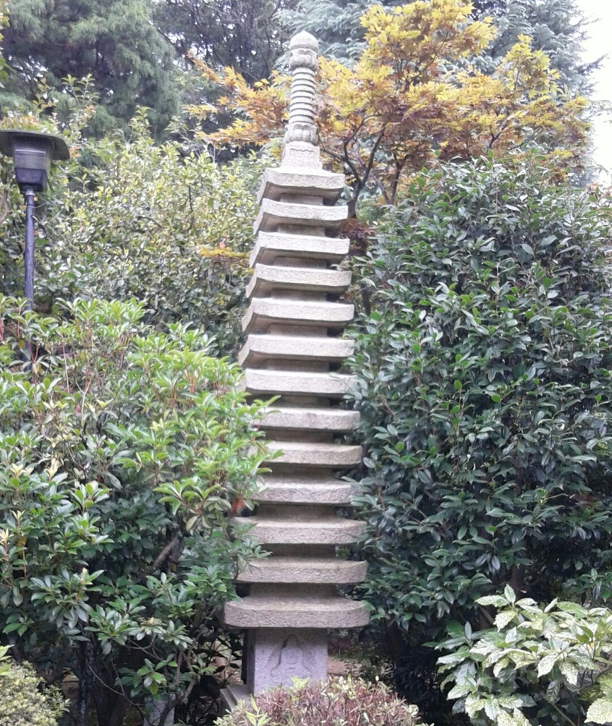 [石塔]