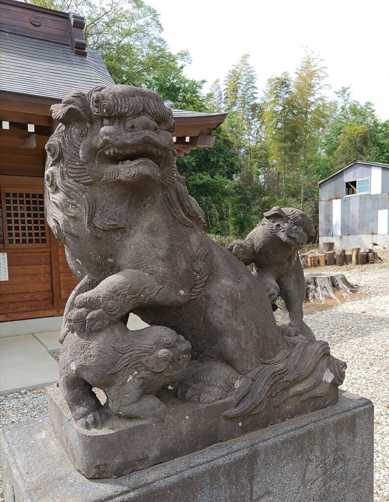 [狛犬]右