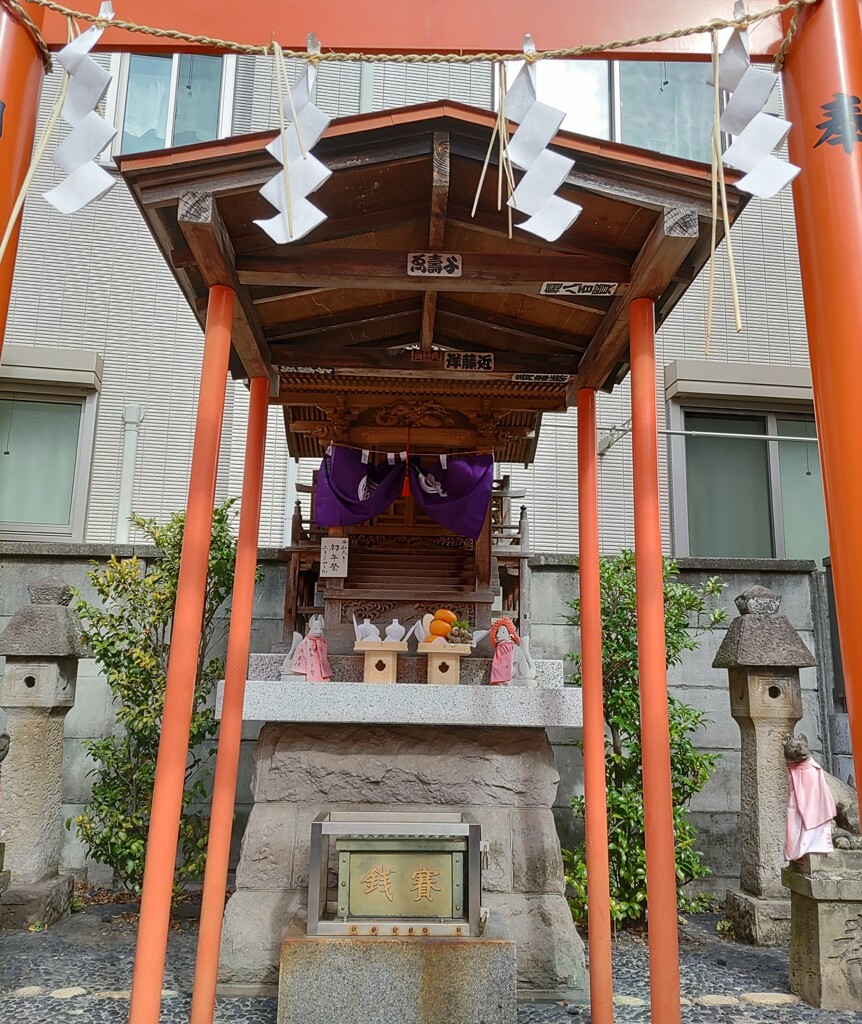 [稲荷神社]