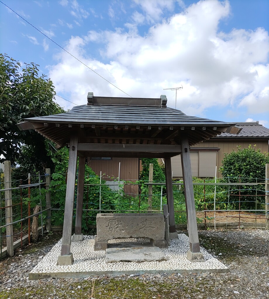 【建】手水舎