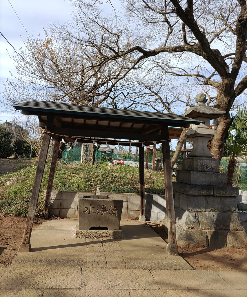 【建】手水舎