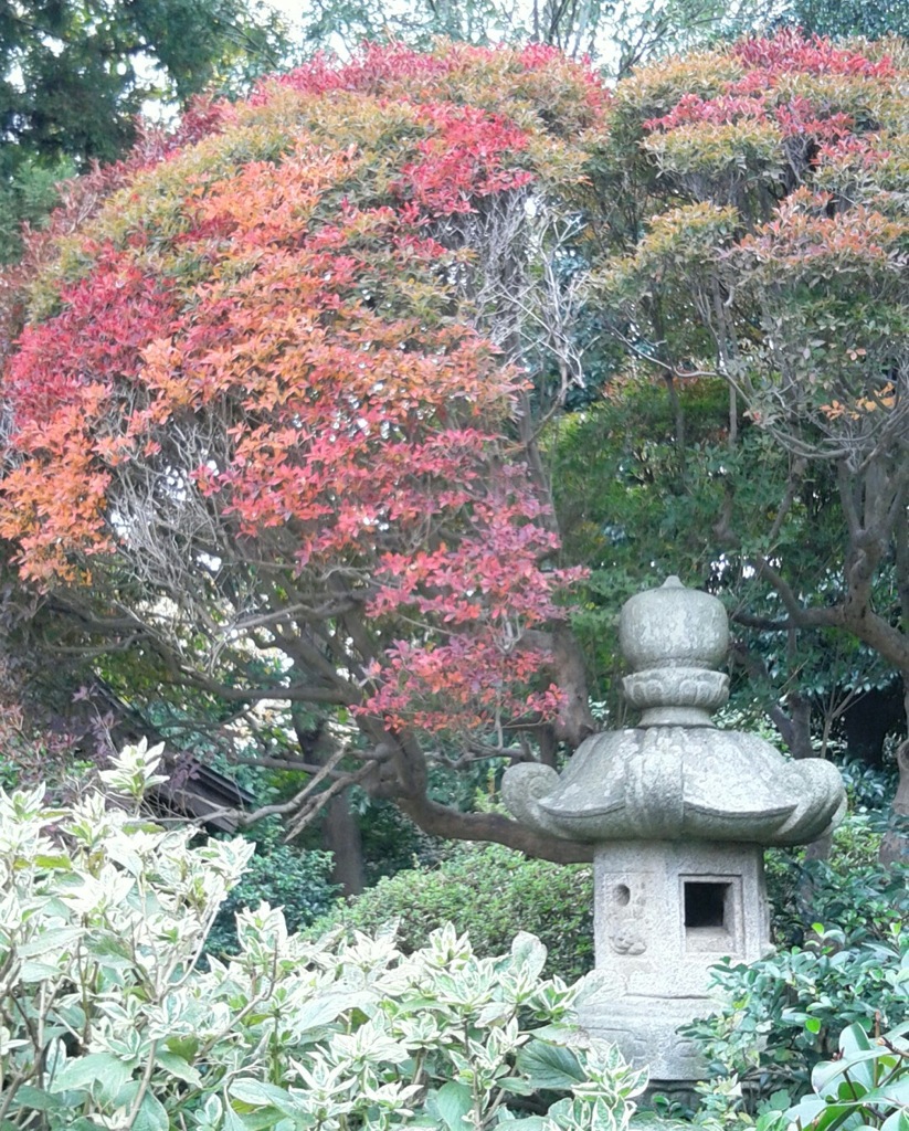 [石灯篭]