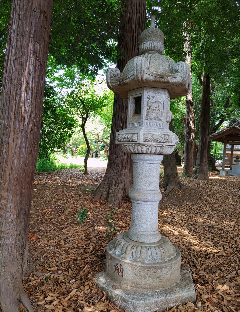 [春日型灯籠]