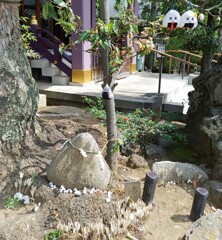 [結び石]