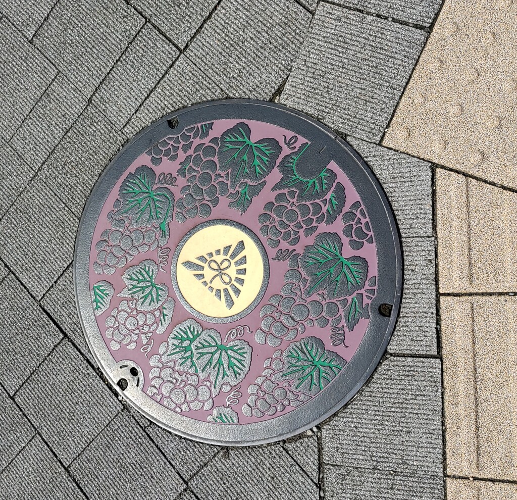 [ﾏﾝﾎｰﾙ]