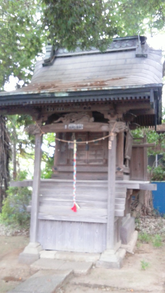 『水神社』