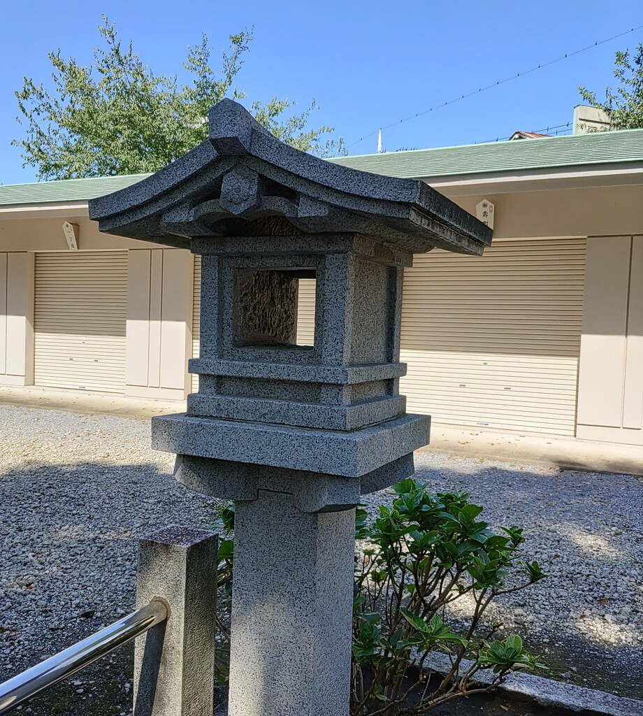 [灯篭]