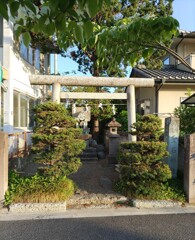 『聖石神社』