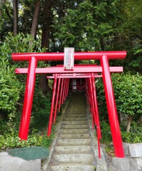 [稲荷社]