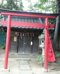 『稲荷神社』