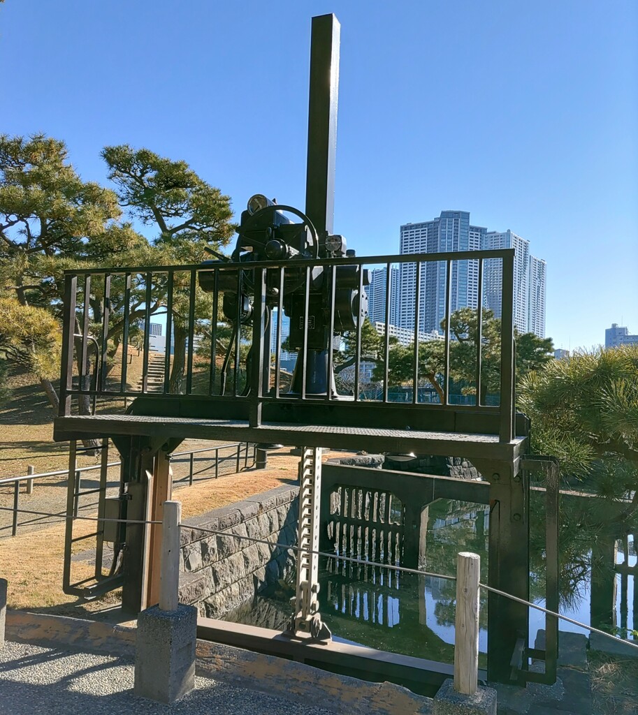 [水門]