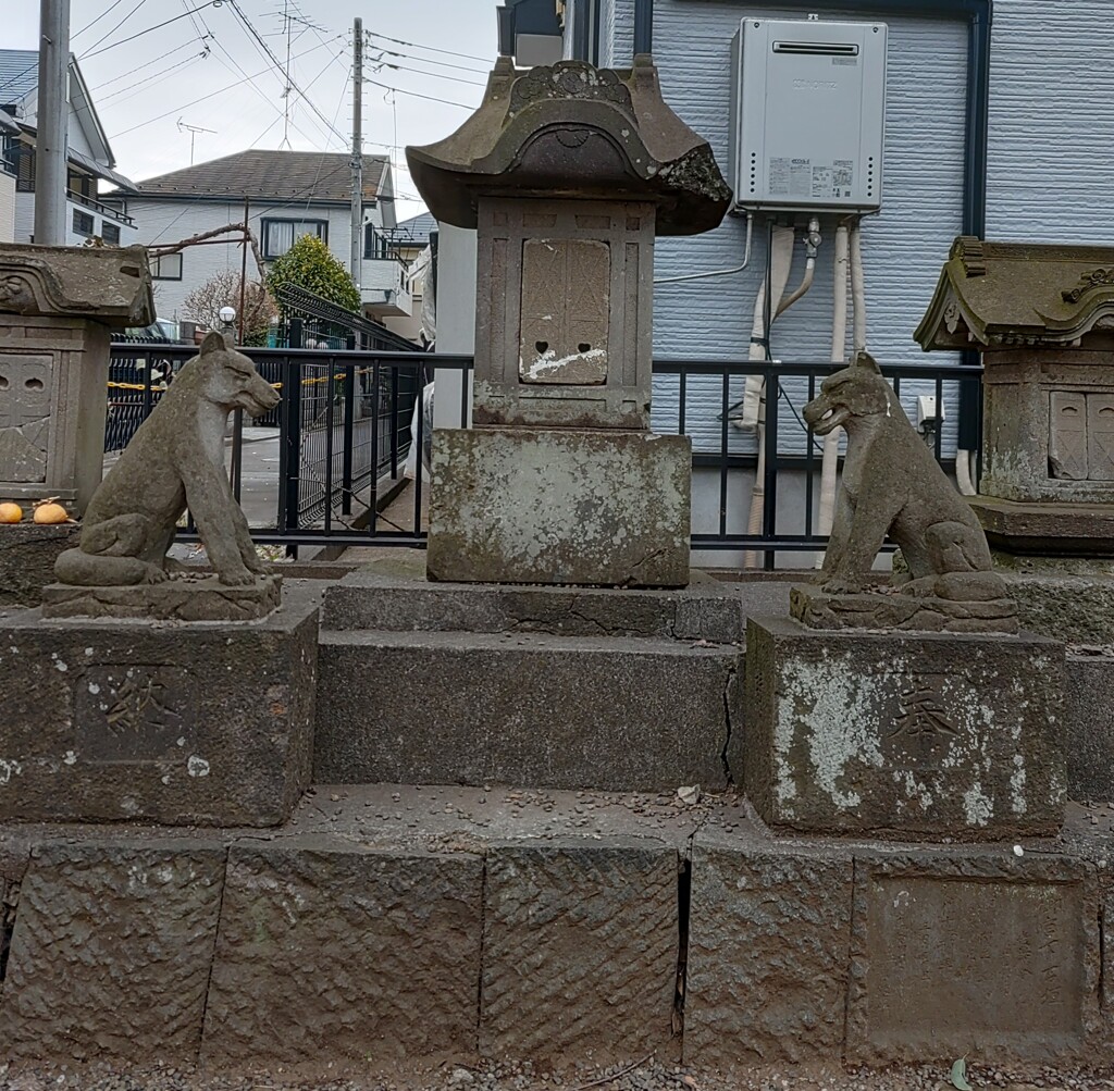 [稲荷神社]
