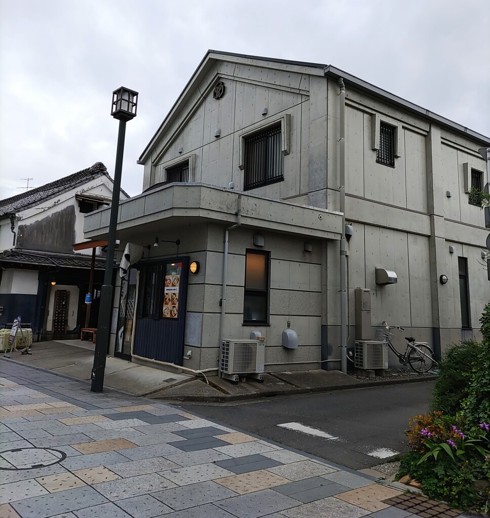 【街中】