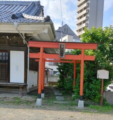 [稲荷神社]