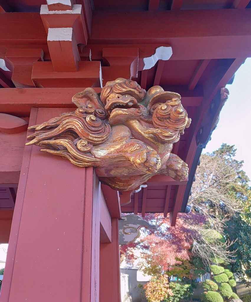 [木鼻]
