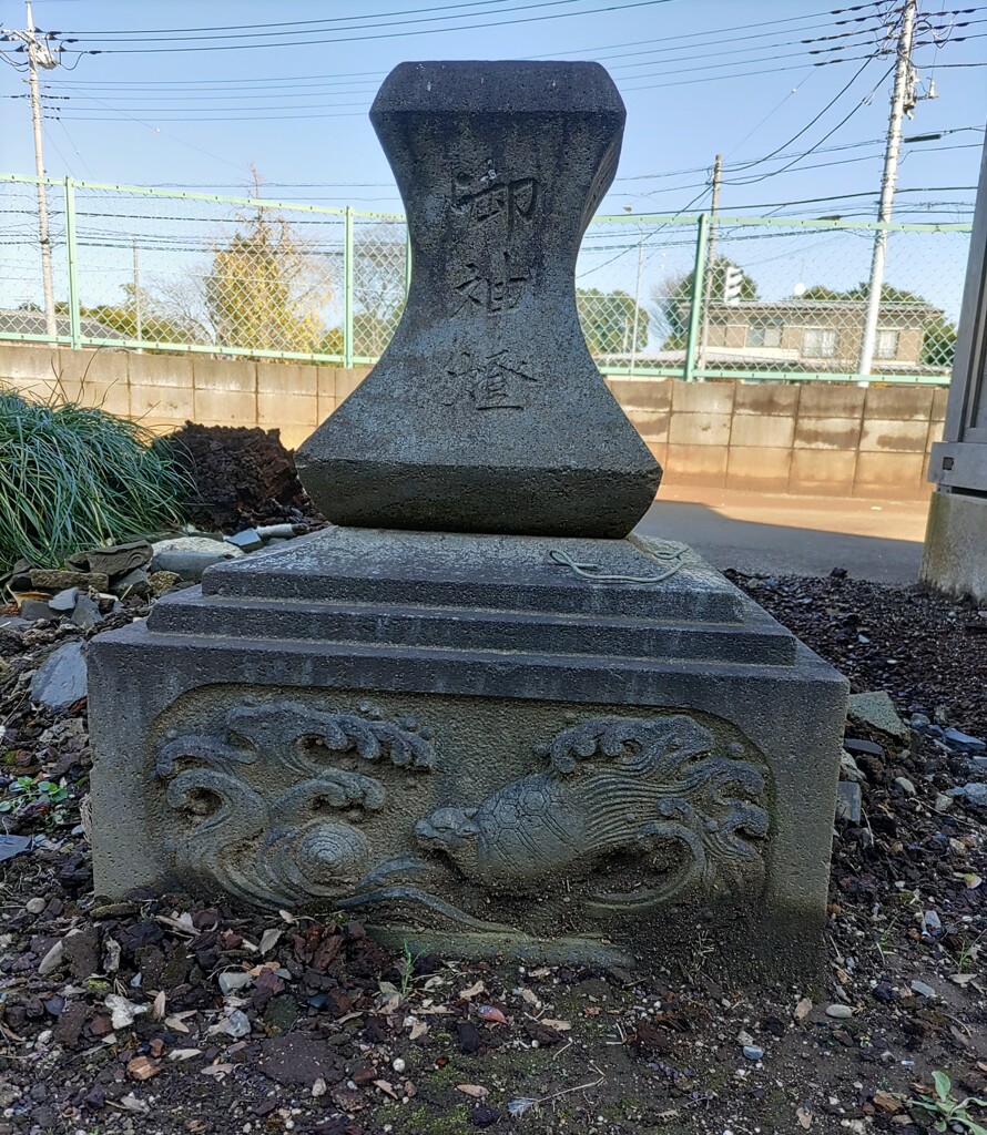 {隠}灯篭