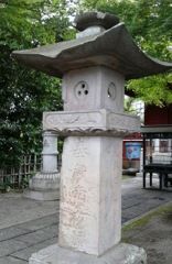 [石灯篭]