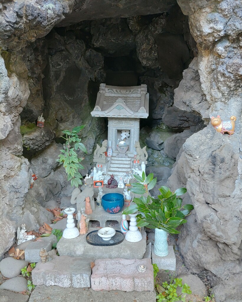[稲荷神社]
