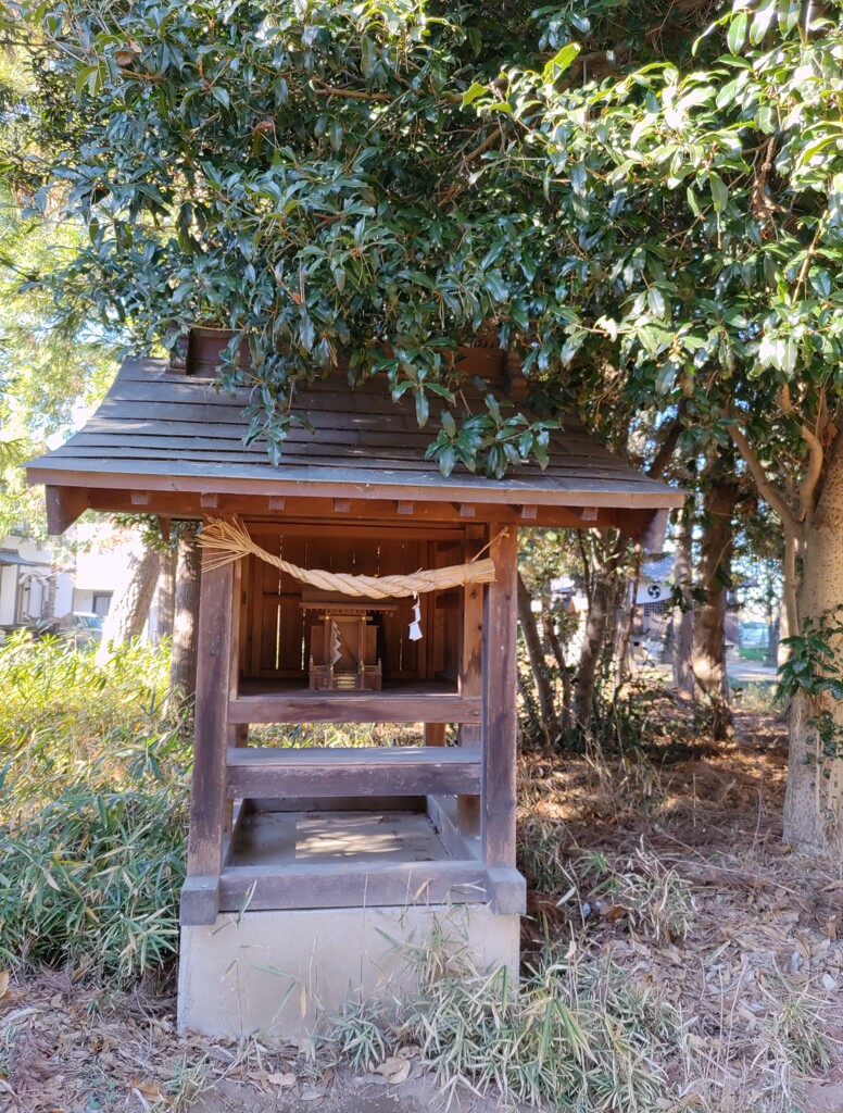 『弁天社』