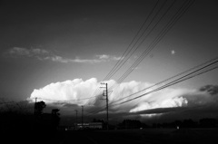 雲1