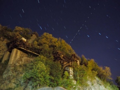 廃墟と星