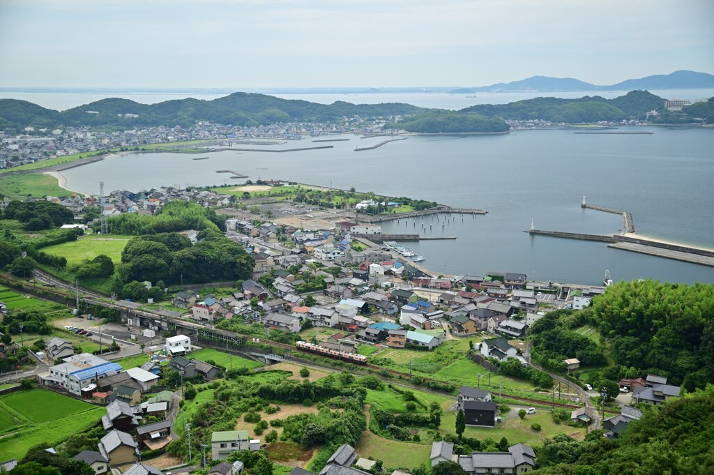 三河湾とマルーン