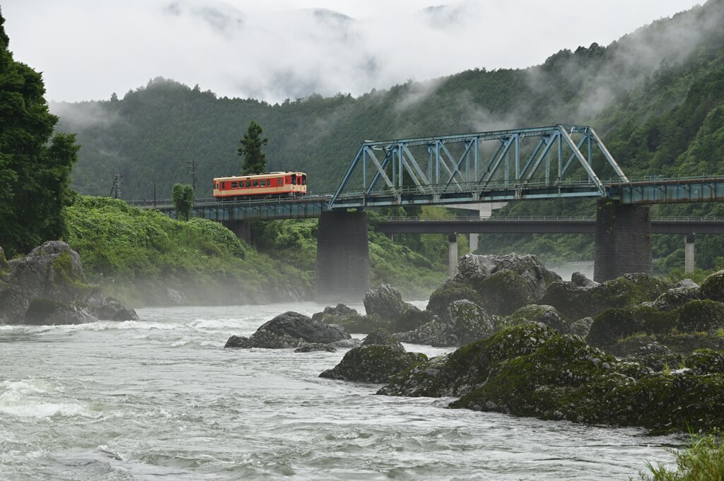 雨のおくみの号