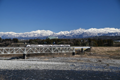 HC85 ひだと立山連峰