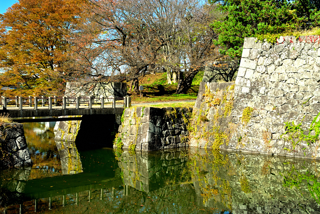 山形城西門