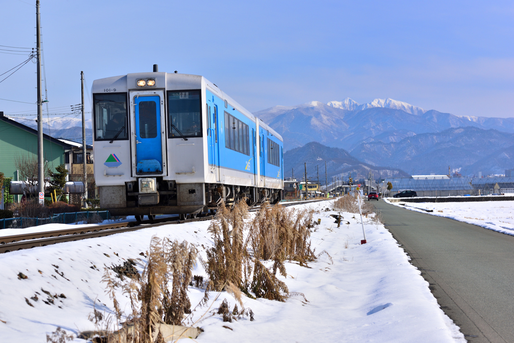 左沢線と雁戸の峰