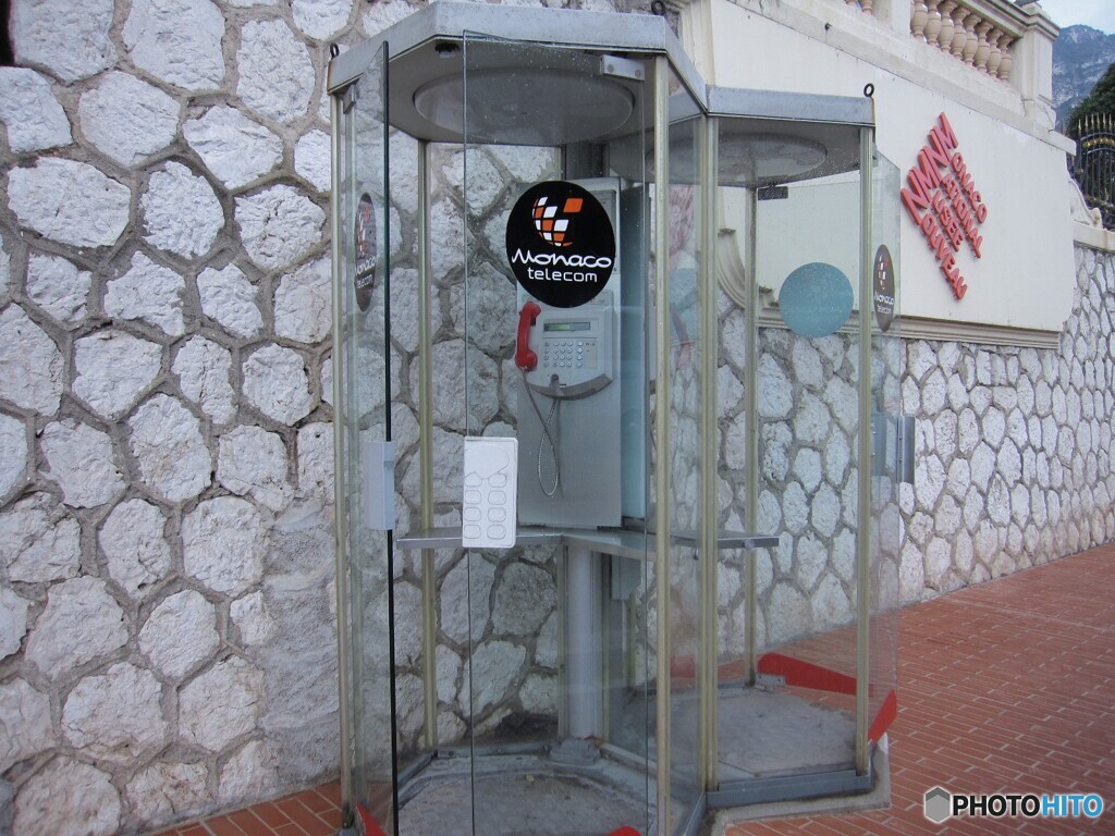 モナコの電話ボックス