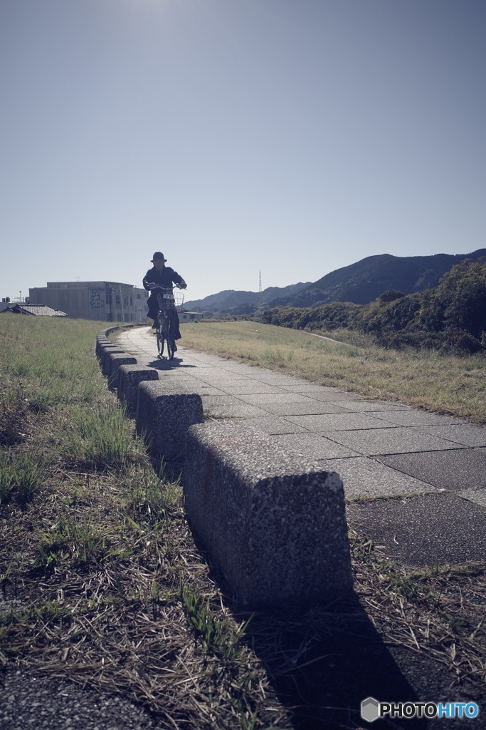 細長い道