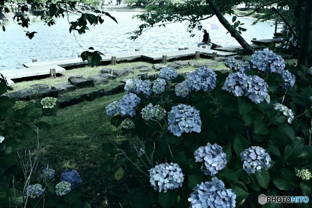 静か